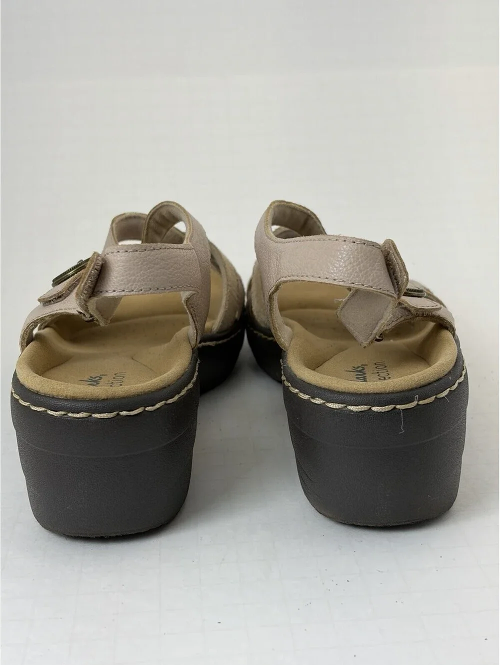 Clarks Merliah Bonita Women’s 9.5 Adjustable Strappy Leather Sandals Comfort